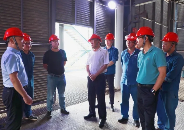 1719189523178527.png 集團(tuán)領(lǐng)導(dǎo)調(diào)研聚碳酸酯裝置技改項目推進(jìn)情況2.png