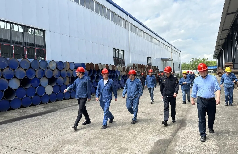 省生態(tài)環(huán)境廳到集團(tuán)開展2024年赤水河流域?qū)m?xiàng)執(zhí)法檢查